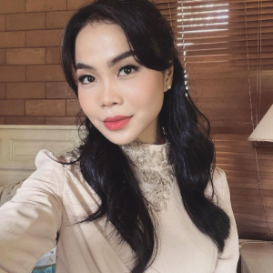 Anugerah Pertama Selepas 12 Tahun, Wanie Kayrie Dinobatkan Artis Hiburan Wanita Paling Menyerlah 2022