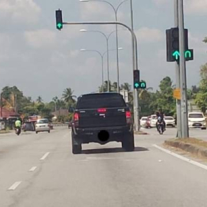 Hilux Lesap Ketika Pandu Uji, Tak Sampai 3 Jam Kena Cekup