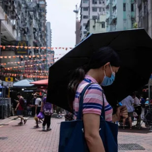 Lelaki Takut Bini Pura-pura Pergi Kerja Lepas Dipecat, Nak Terus Berlakon Masa Raya Cina