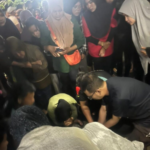 Kanak-kanak Lemas Di Ruang Dewasa Kolam Air Panas