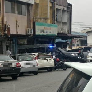 Staf Restoran Warga Asing Mati Di Asrama Akibat  Tibi