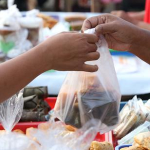 Pelajar Universiti Terpaksa Ikat Perut, Catu Makan Atau Puasa Je Sebab Harga Makanan Mahal Sangat