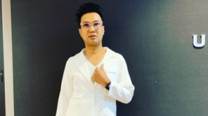 Orang Kutuk, Maki Tak Sudah-Sudah Pun Rezeki Kelly Azman Datang Mencurah-Curah