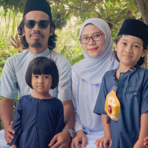 Waris Membesar Dalam Boken Family, 'Pedih' Tak Ada Ayah Nak Tolong Ajar Bertukang