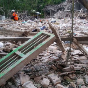 Bayi Gegar Otak Rumah Penduduk Meletup Akibat Mercun