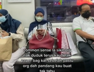 Penguna LRT Pentingkan Diri, Orang Nak Duduk Terus Letak Paper Bag Di Sebelah