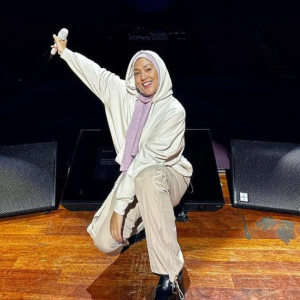 'Entah Apa-apa Sekarang' - Netizen Tak Senang Shila Amzah Imbas Percintaan Dengan Sharnaaz