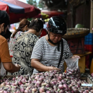 Petani India Berarak Protes Sejauh 200km, Ada Yang Hantar Bungkusan Bawang Kepada Perdana Menteri