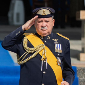 "Habis Rim Kereta Saya Bengkok" - Sultan Johor