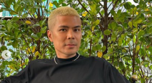 Awal Ashaari Dikutuk Warnakan Rambut Lepas Balik Umrah, "Tidak Mungkin Saya Akan Berkopiah 24 Jam"