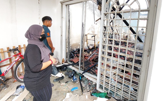Rumah Janda Musnah Terbakar Pada Malam Pertama Ramadan, Nasib Anak Sempat Keluar