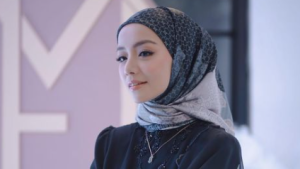 Mira Filzah Keluarkan Tudung Jenama Sendiri, "Bukan Sebagai Back Up, Saya Muda Lagi Masih Lama Nak Berlakon"