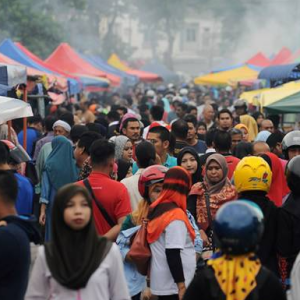 Lelaki Dakwa Peniaga Bazar Ramadan Selamba Teguk Air Waktu Siang, Persoal Keberkatan Rezeki