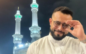 Elak Buat Benda Mengarut Dan Bodoh, Zul Ariffin Tenang Duduk Makkah- Sekejap Lagi Orang Kena Panggil Abang Haji