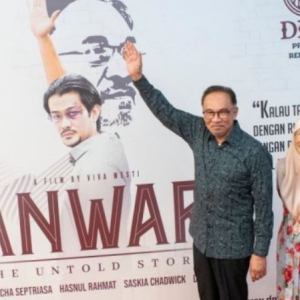 "Sukar Untuk Melakonkan Babak Ketika Saya Marah, Sakit Tetapi Dia Berjaya,"Anwar Ibrahim Puji Lakonan Farid Kamil