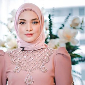 Selalu Dapat Soalan 'Tak Bosan Ke Bawa Watak Ayu?' Amyra Rosli Cabar Diri Bawa Watak Gila