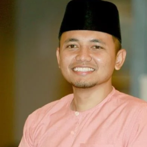 Pu Amin Minta PU Syed Berhenti Berbalah Dengan Baby Shima "Setiap Hari Kita Kecam Dan Kritik Artis Tetap Tak Jadi Apa Pun"