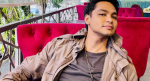 Nak Tidur Malam Pun Syafiq Kyle Pakai Deodoran Dan Minyak Wangi "Bangun Pagi Rasa Hensem"