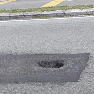 'Pothole' Yang Bakal Membunuh, Dah Tampal Tapi Masih Berlubang