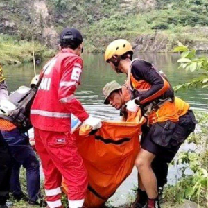 3 Lelaki Celup Badan 7 Kali Dalam Tasik Untuk Rawat Penyakit Mental Mati Lemas