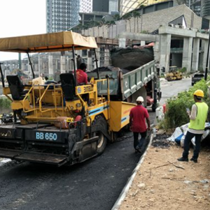 Turap Jalan Sekarang Tak Ada Kualiti Langsung, Hujan Sikit Berlubang Balik, Serupa Tampal Tahi Hidung!