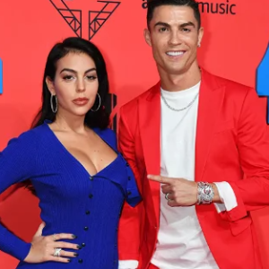 Untung Dapat Kekasih Kaya Macam Cristiano Ronaldo- Georgina Melaram Habis, Pakai Beg Mewah Harga Lebih RM400 Ribu