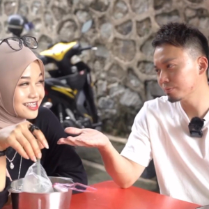 "Cib*i Lu'" - Netizen Meluat Mira Panggil View Chin 'Sayang'