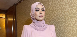 "Hentikan Ideologi Itu!" Liza Hanim Bengang Dituduh Suka Tenggelamkan Dan 'Makan' Rakan Duet