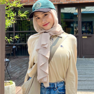 Sabrina Azhar Bintangi K-Drama, Netizen Bangga Anak Melayu Jadi Pelakon Di Korea