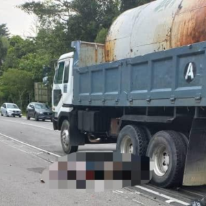 Pelajar UMPSA Terkorban Digilis Lori Ketika Ke Tempat Kerja