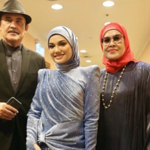 Puteri Sarah Liyana, Semoga Menemui Kebahagiaan Abadi, Mama Redha Pemergianmu,"-Ibu Syamsul Yusof