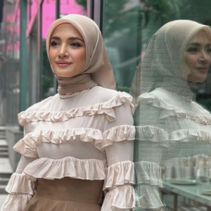 Fazura Kagum Dengan Suri Rumah, Nasihat Cari Duit Sendiri Jangan Harap Suami