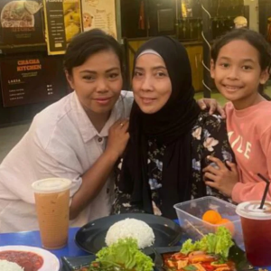 Eiza Nafi Teman Wanita Adik Shila Amzah, Tinggal Banglo Selepas Dipelawa