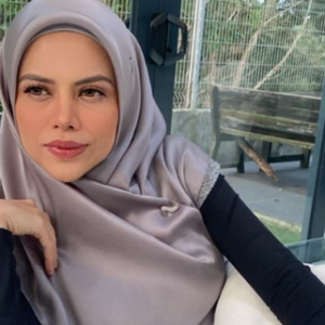 Peminat Fanatik Berang Dengan Ramli MS Tapi Alyah Pula Yang Kena Maki