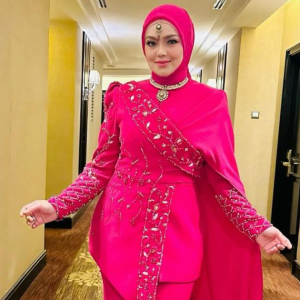 Siti Nurhaliza Mohon Henti Buat Perbandingan Acara Besar Di SNBJ Dengan Dirinya