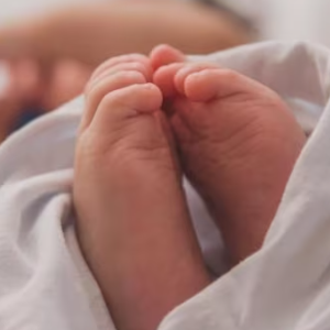 Darah Memancut Keluar Daripada Kemaluan, Bengkak Tapi Dipaksa Bersalin Normal- Ibu Dan Bayi Mati Selang 15 Minit