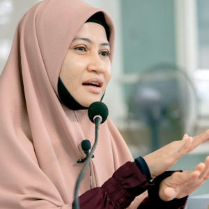 Filem La Luna: Jangan Perlekeh Agama Islam. “Jarum Liberalisme Yang Sangat Halus" – Ustazah Asma’