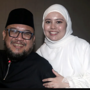 Afdlin Shauki ‘Tayang’ Isteri Selepas Setahun Berkahwin