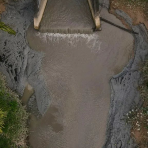 Sungai Binjai di Pekan Meru melepasi tahap bahaya