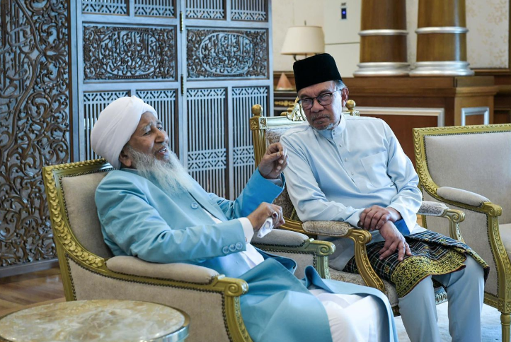 Anwar adakan pertemuan dengan mufti India