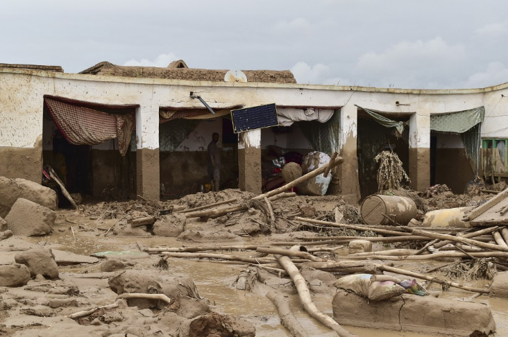 Banjir Afghanistan: Angka korban melebihi 300