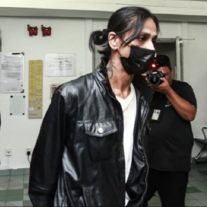 Penyanyi Cliff Umar Ditahan Miliki Dadah Jenis Heroin, Berdepan Hukuman Penjara 5 Tahun