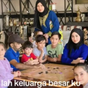 Wanita bersyukur dikurnia 11 anak pada usia 36 tahun, comel-comel anaknya