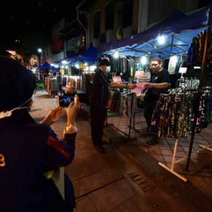 Peniaga pasar malam di Perlis wajib henti berniaga waktu maghrib