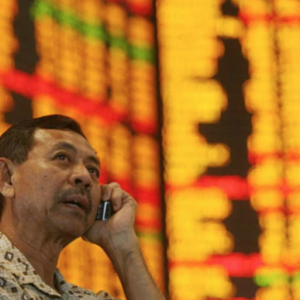 Bursa Malaysia melonjak, menjejaki prestasi semalaman Wall Street