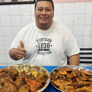 Pemuda Penang tak mahu kalah cipta rekod baru pekena nasi kandar RM400