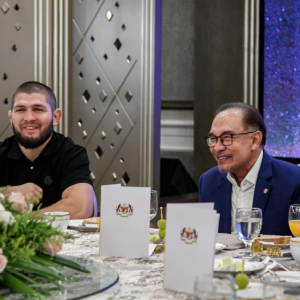 Anwar bertemu Khabib bincang isu Islam