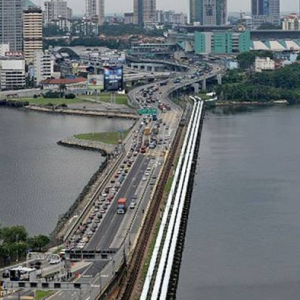 Sindiket penyeludupan Bangla: Caj RM20,000 transit di Singapura, jalan kaki masuk Malaysia