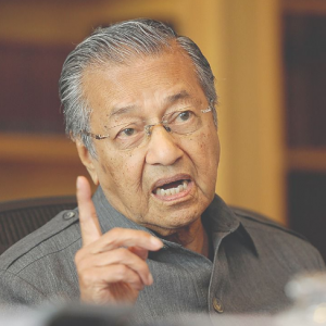 Jika saya penjual kacang putih tepi jalan, saya tidak kisah – Tun M