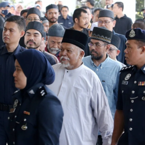 CEO GISBH, isteri cabar penahanan salah bawah SOSMA